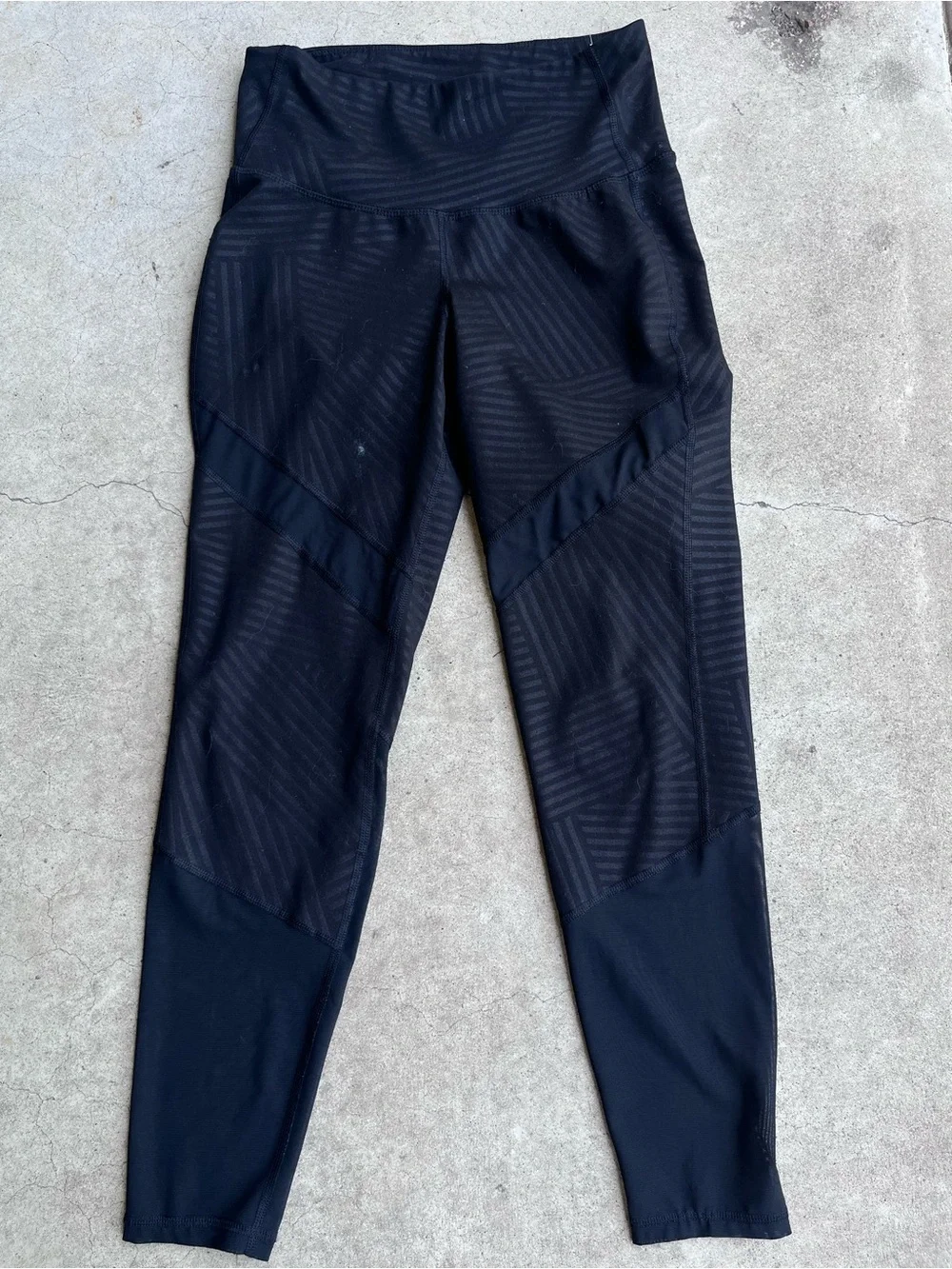 Old Navy Black Active High-Rise Leggings